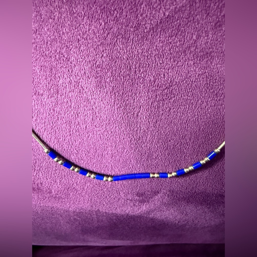 VINTAGE Native American Liquid Sterling Silver Lapis Lazuli 18.5” Necklace - Picture 2 of 3